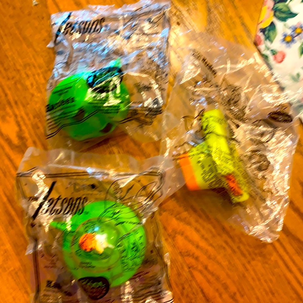 3 vintage never opened kids toys from Hardee’s